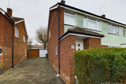 3 bedroom semi-detached house for sale, Waverley Close, Stevenage SG2