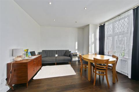 41 Church Avenue, London, SW14 8NW