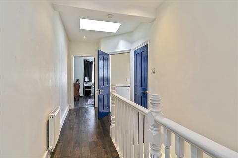 41 Church Avenue, London, SW14 8NW