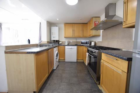 6 bedroom house to rent, Wycliffe Road, Bournemouth,