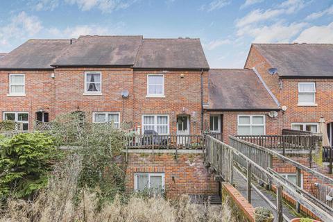 2 bedroom maisonette for sale, Church Lane, Old Hatfield, Herts