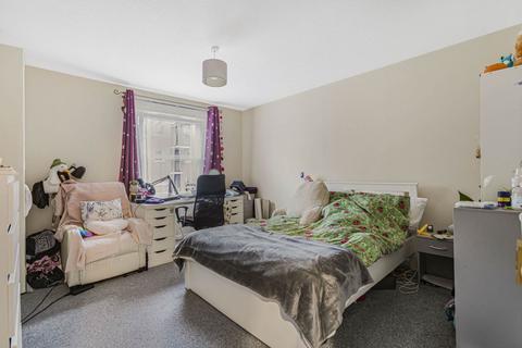 2 bedroom maisonette for sale, Church Lane, Old Hatfield, Herts