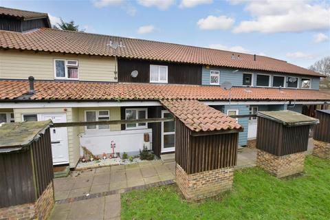 4 bedroom terraced house for sale, Loxford, Basildon, Essex