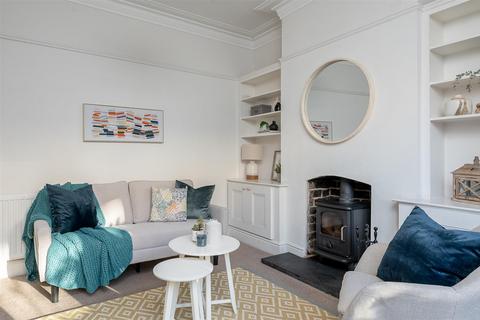 25 Sandringham Street, York, YO10 4BA