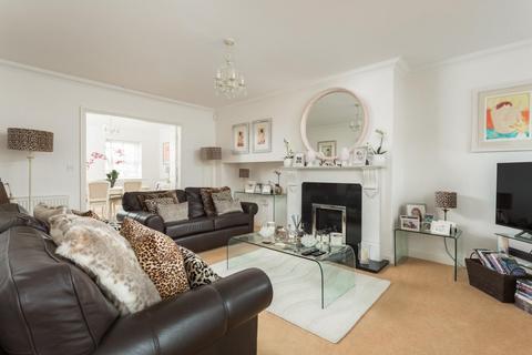 4 Jasmine Garth, Sutton On Derwent, York, YO41 4JW