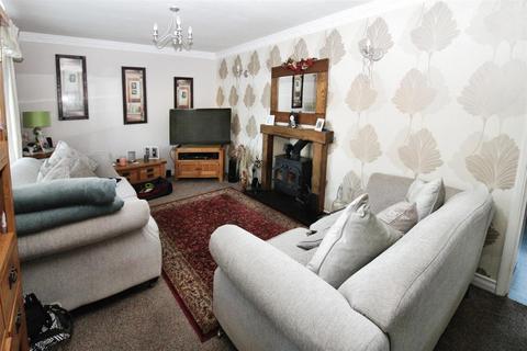 3 bedroom semi-detached house for sale, Holm Garth Drive