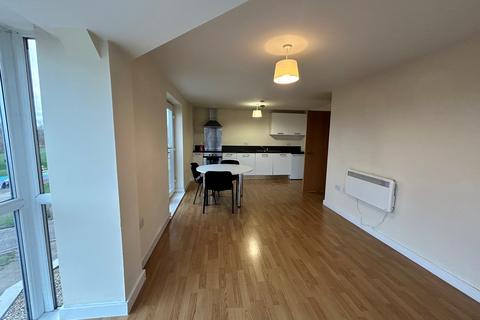 2 bedroom flat to rent, Stewartby Avenue, Hampton Vale, Peterborough, Cambridgeshire. PE7 8NJ