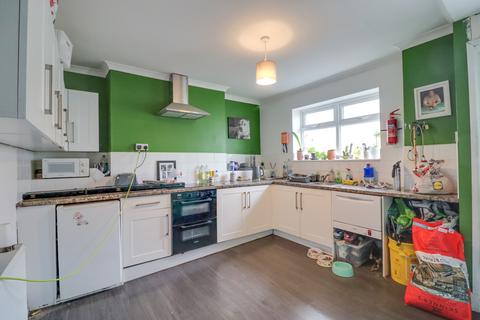 undefined, Victoria Road, Woolston