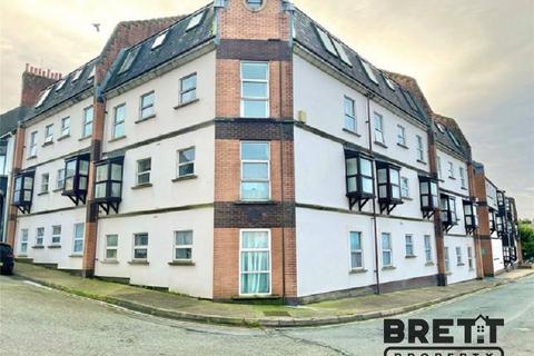 2 bedroom flat for sale, Clareston Court, Station Road, Tenby, Pembrokeshire. SA70 7LZ