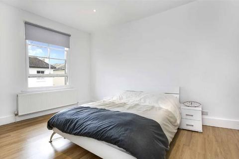 2 bedroom flat to rent, Southwark Bridge Road, SE1