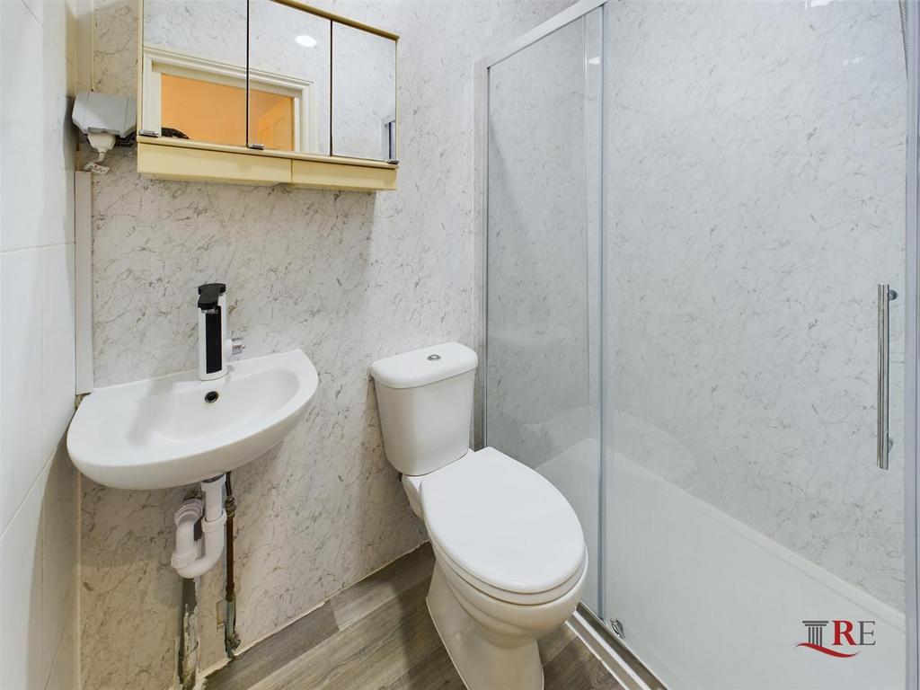 CAM02489 G0-PR0136-STILL001.jpg