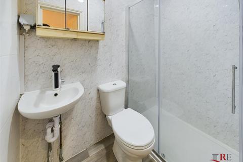 1 bedroom flat to rent, Melrose Avenue, London, NW2