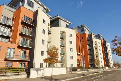 1 bedroom apartment to rent, South Quay, Swansea, SA1