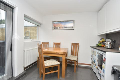 2 bedroom terraced house for sale, Cottall Avenue, Chatham ME4