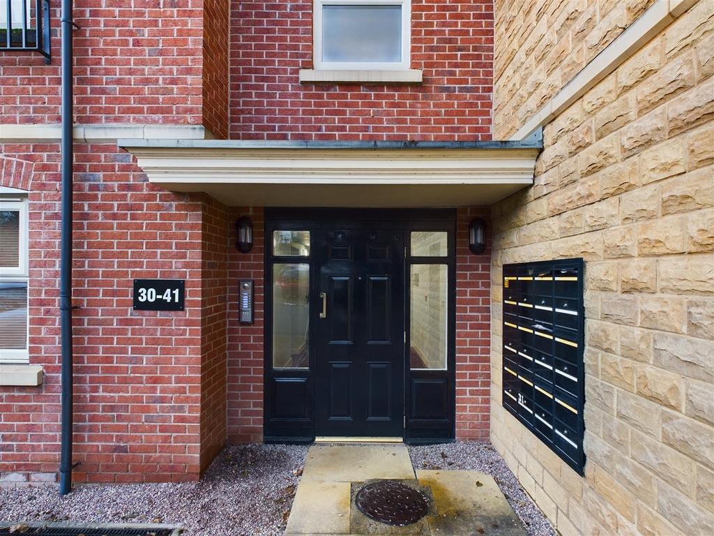 CAM02745 G0-PR0073-STILL014.jpg