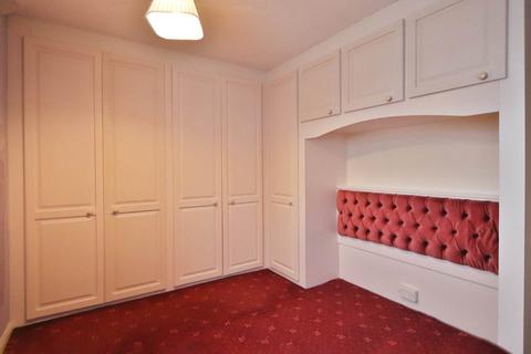 15 Virginia Close, New Malden, KT3 3RB
