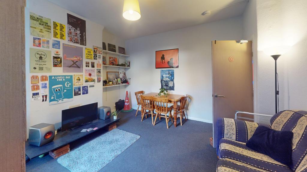4-Annesley-Grove-Living-Room 1