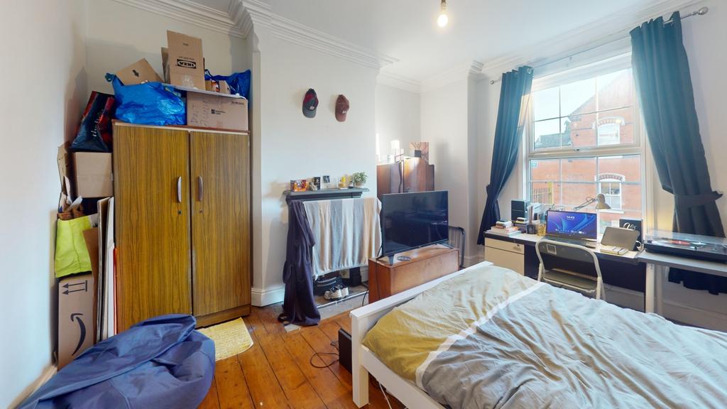 4-Annesley-Grove-Bedroom 6