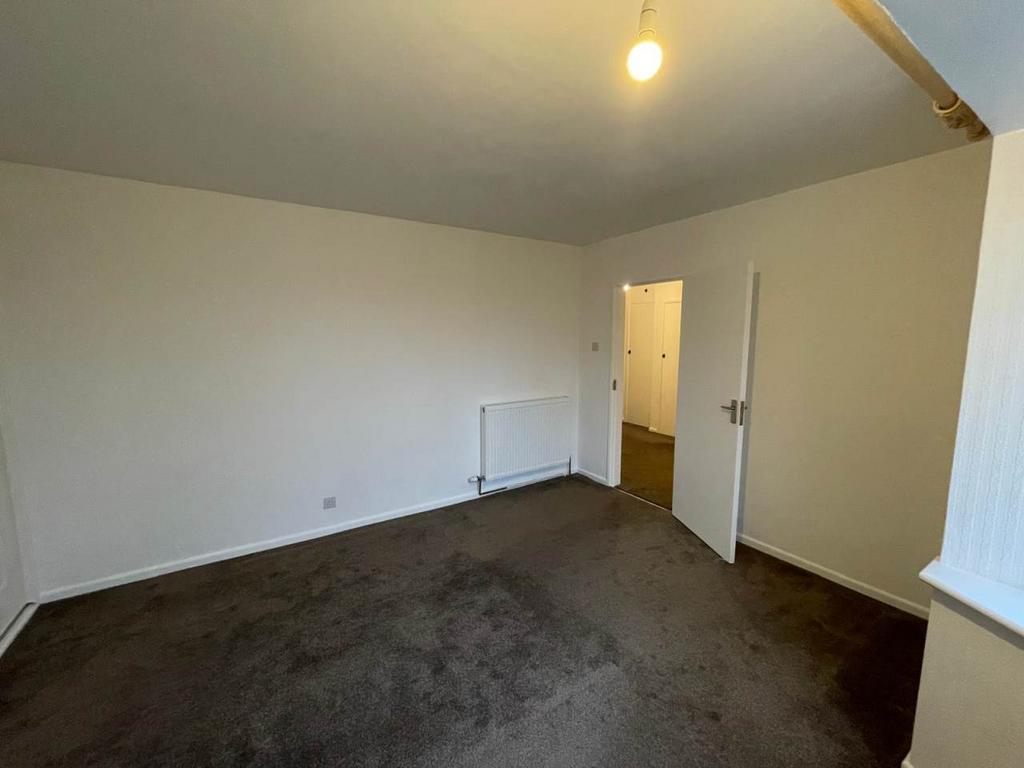 Bedroom1 2