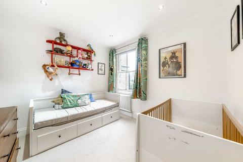 3 bedroom terraced house for sale, Victor Road, Teddington TW11