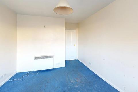 1 bedroom flat for sale, South William Street, Perth