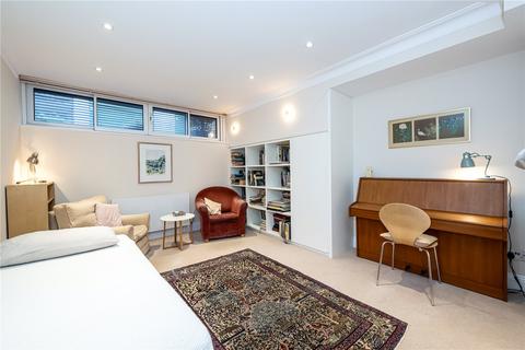 4 bedroom mews for sale, Adam & Eve Mews, London, W8