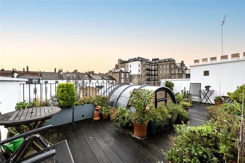 4 bedroom mews for sale, Adam & Eve Mews, London, W8