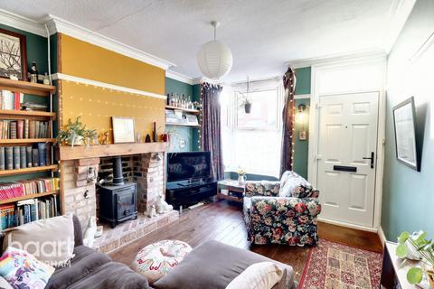 2 bedroom terraced house for sale, Burford Road, Nottingham