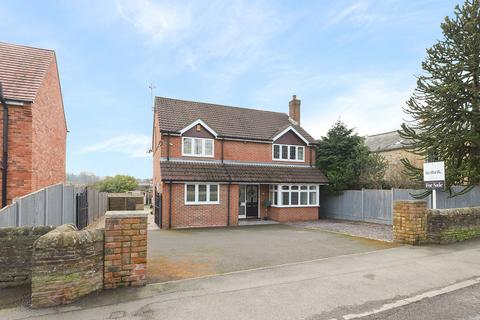 4 bedroom detached house for sale, Ashgate Road, Chesterfield S40