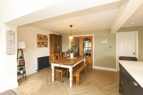 300 Ashgate Road, Chesterfield, S40 4BW