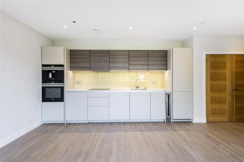 3 bedroom penthouse to rent, Finchley Road, London, NW3