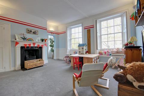 6 bedroom townhouse for sale, North Bar Within, Beverley