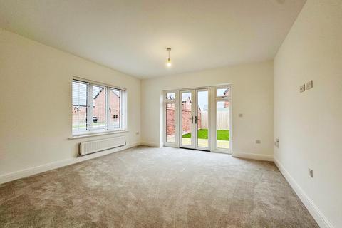 4 bedroom detached house to rent, Vale Close, Shackleton Village, Stratford-upon-Avon, CV37