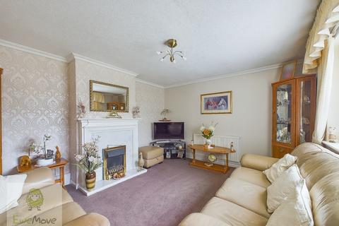 3 bedroom semi-detached house for sale, Wylie Road, Hoo St. Werburgh, Rochester ME3 9EE