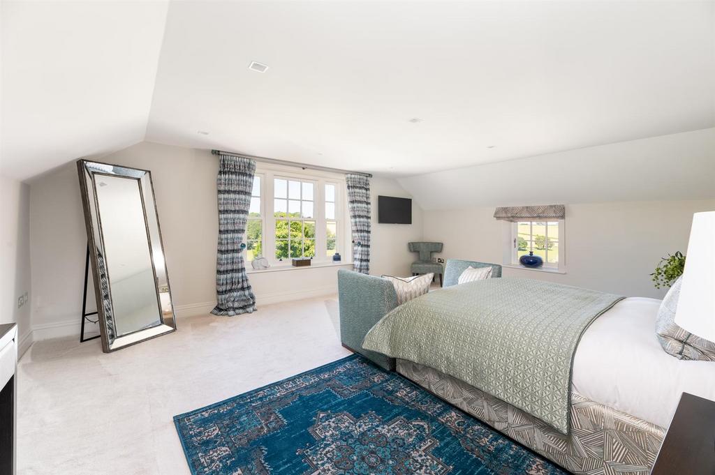 Principal Bedroom Suite