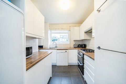 3 bedroom flat for sale, Pathfield Road, London SW16