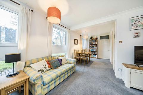 3 bedroom flat for sale, Pathfield Road, London SW16