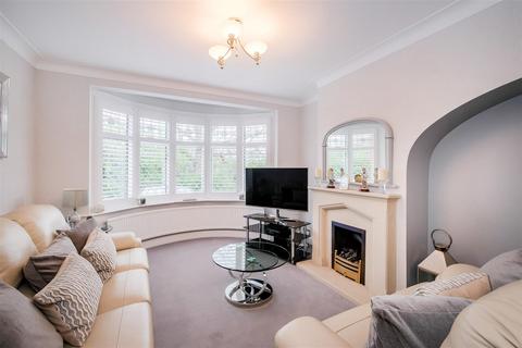 3 bedroom semi-detached house for sale, Larkshall Road, North Chingford