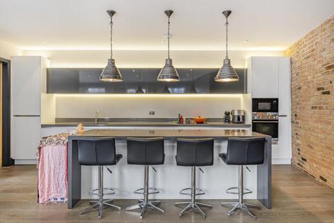 2 bedroom end of terrace house for sale, Princedale Road, Holland Park, London, W11