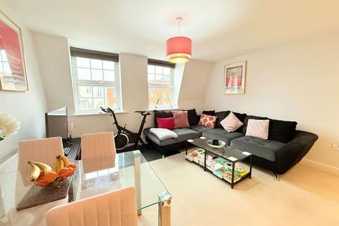 2 bedroom apartment for sale, Sissinghurst Court, Main Street, Dickens Heath