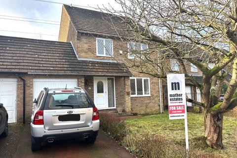 4 bedroom detached house for sale, Newlyn Close, Stevenage