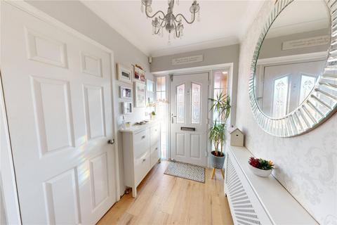 3 bedroom semi-detached house for sale, Russet Close, Stanford-le-Hope, Essex, SS17