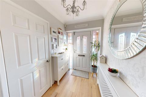 13 Russet Close, Stanford-le-hope, SS17 8AH