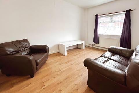 1 bedroom flat to rent, Ladybarn Lane, Manchester, Greater Manchester, M14