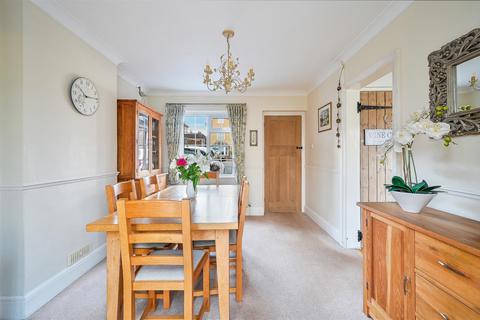 26 Salisbury Road, Banstead, SM7 2DR
