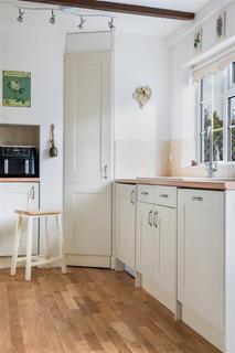 26 Salisbury Road, Banstead, SM7 2DR