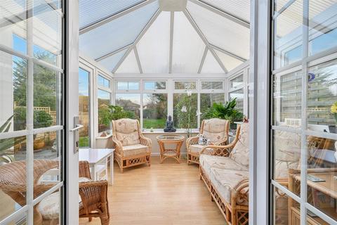 26 Salisbury Road, Banstead, SM7 2DR