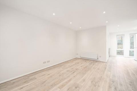 2 bedroom terraced house to rent, Lime Close, London, E1W