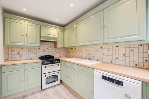 2 bedroom terraced house to rent, Lime Close, London, E1W