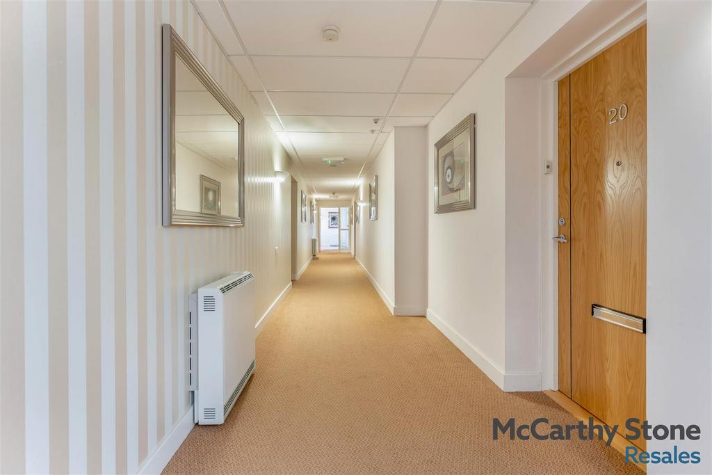 Communal Hallway.jpg